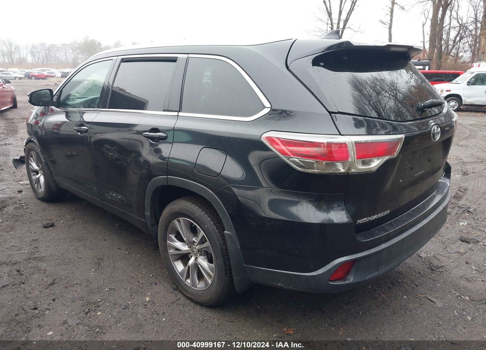 2015 TOYOTA HIGHLANDER XLE V6 VIN: 5TDJKRFH1FS193958