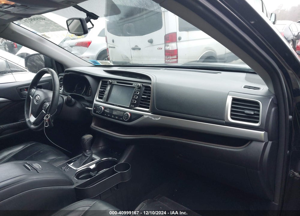 2015 TOYOTA HIGHLANDER XLE V6 VIN: 5TDJKRFH1FS193958