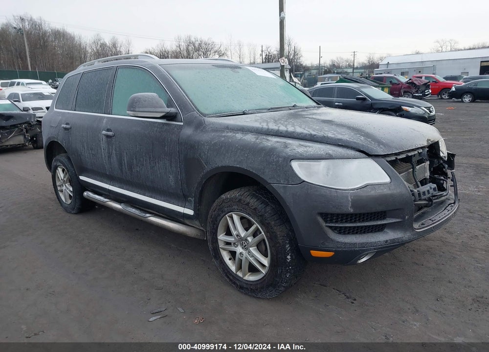 2010 VOLKSWAGEN TOUAREG V6 TDI VIN: WVGFK7A97AD002490