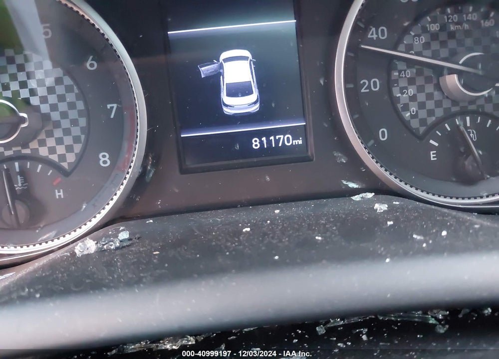 2019 HYUNDAI ELANTRA VIN: 5NPD84LF7KH443625
