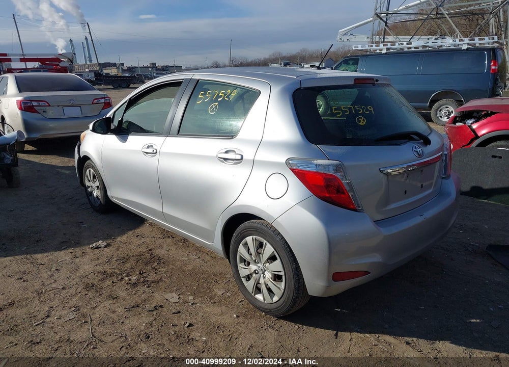 2013 TOYOTA YARIS LE VIN: JTDKTUD37DD557529