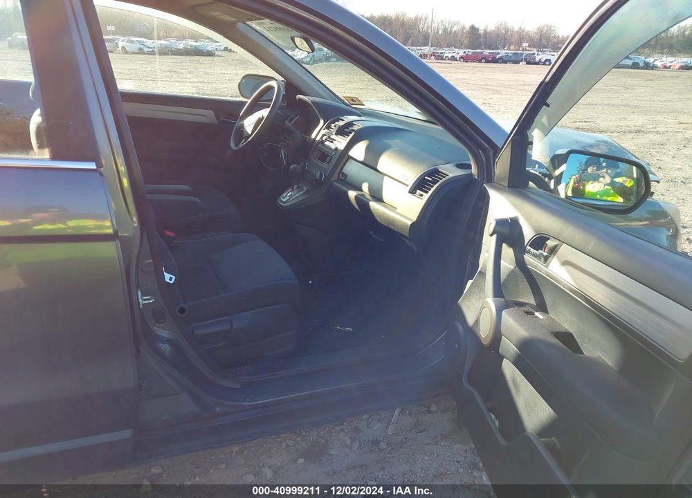 2011 HONDA CR-V LX VIN: 5J6RE4H35BL049642