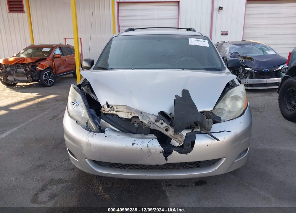2010 TOYOTA SIENNA CE VIN: 5TDKK4CC0AS305013
