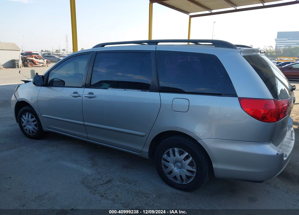 2010 TOYOTA SIENNA CE VIN: 5TDKK4CC0AS305013
