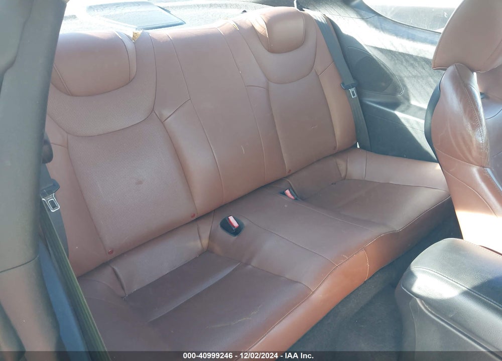 2010 HYUNDAI GENESIS 3.8 GRAND TOURING VIN: KMHHU6KH8AU003487