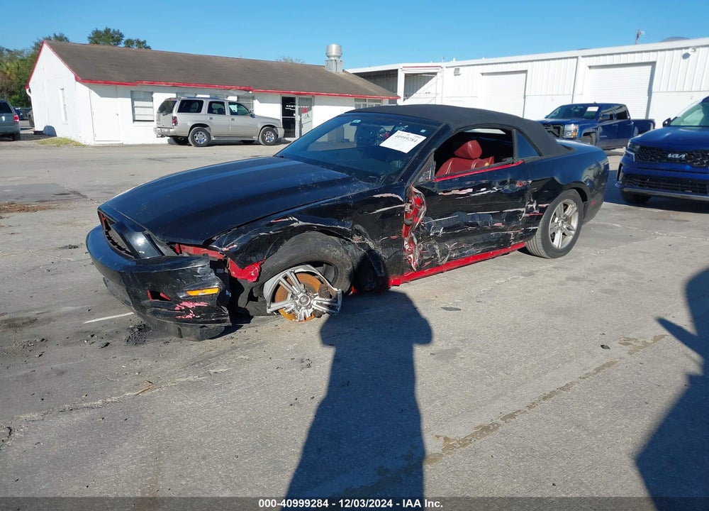 2014 FORD MUSTANG V6 VIN: 1ZVBP8EM8E5292065