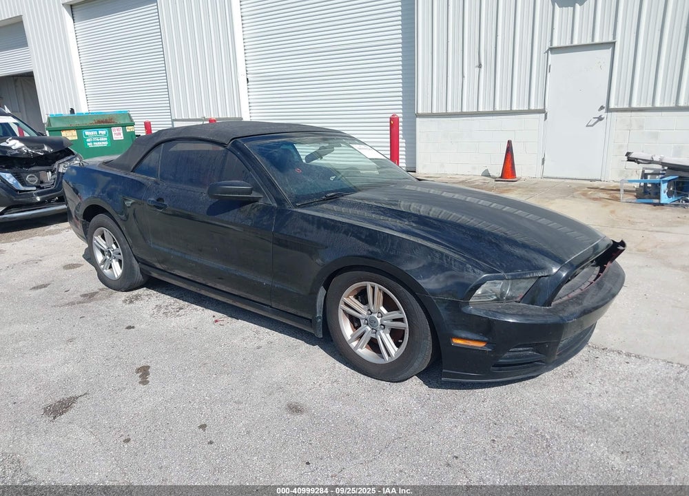 2014 FORD MUSTANG V6 VIN: 1ZVBP8EM8E5292065