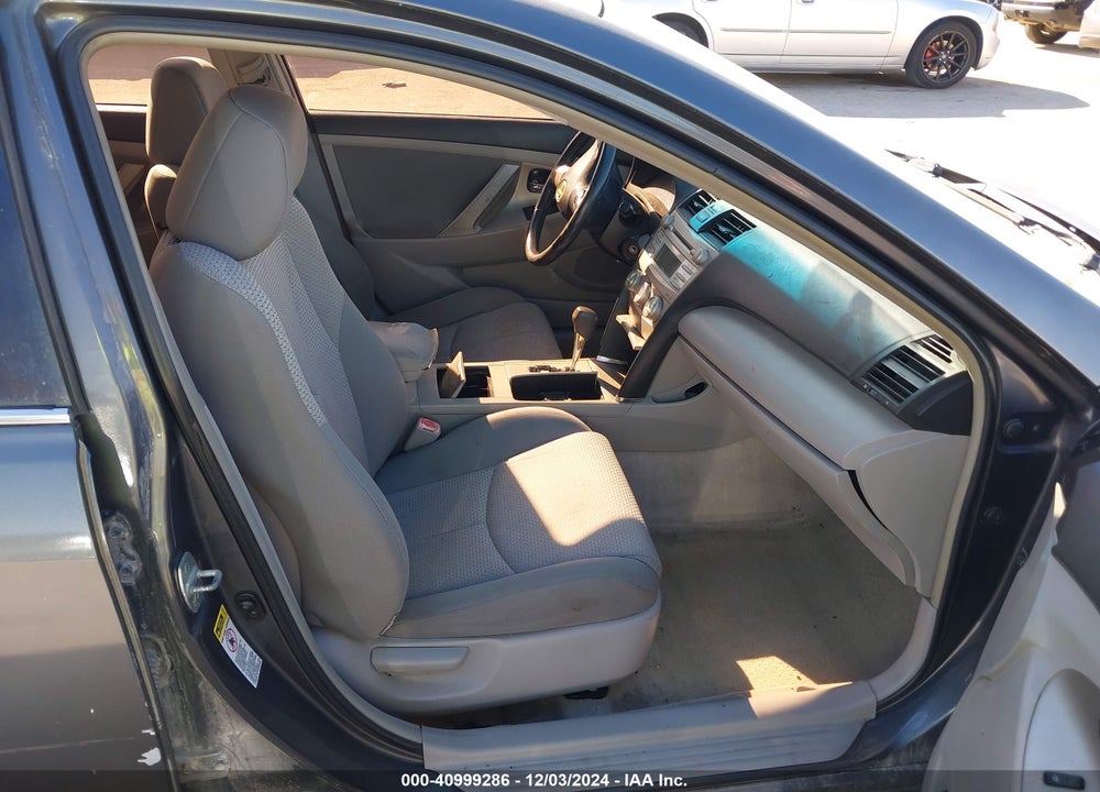 2009 TOYOTA CAMRY SE VIN: 4T1BE46K09U371106