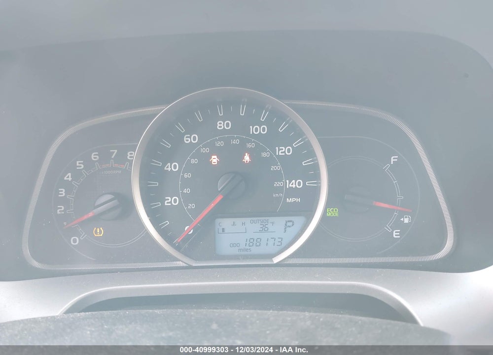 2013 TOYOTA RAV4 XLE VIN: JTMRFREV9DD007932
