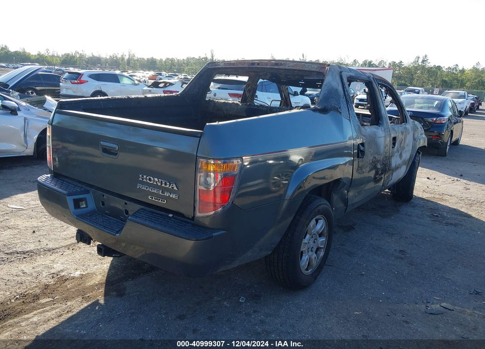 2008 HONDA RIDGELINE RTL VIN: 2HJYK16598H521579