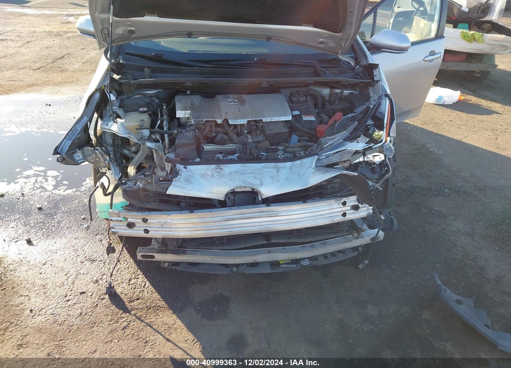 2019 TOYOTA PRIUS LE VIN: JTDKARFU7K3070584