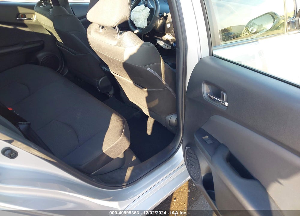 2019 TOYOTA PRIUS LE VIN: JTDKARFU7K3070584