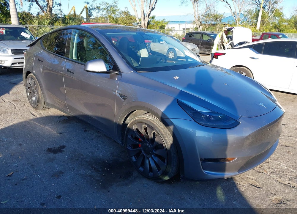 2024 TESLA MODEL Y PERFORMANCE DUAL MOTOR ALL-WHEEL DRIVE VIN: 7SAYGDEF3RA301427