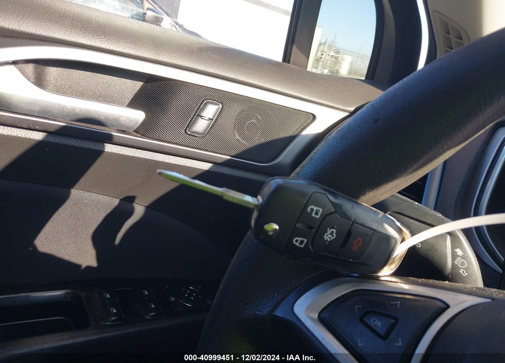 2015 FORD FUSION HYBRID SE VIN: 3FA6P0LUXFR195060