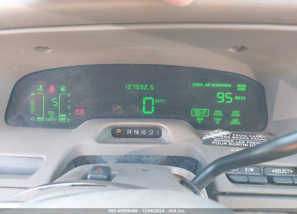 1998 MERCURY GRAND MARQUIS VIN: 2MEFM75W1WX649237