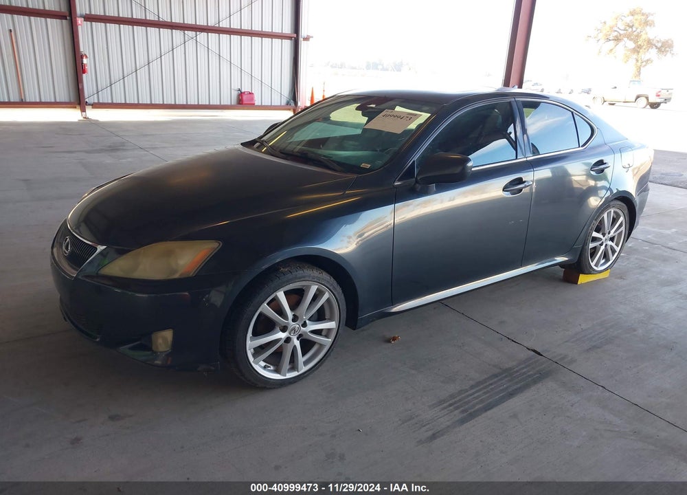 2007 LEXUS IS 250 VIN: JTHBK262472058004