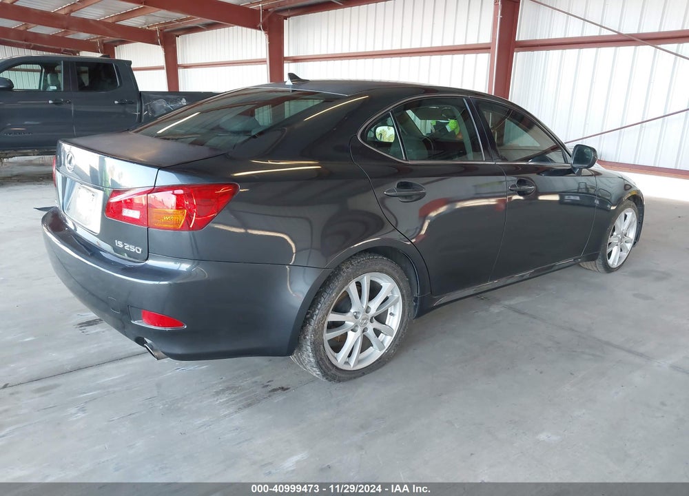 2007 LEXUS IS 250 VIN: JTHBK262472058004