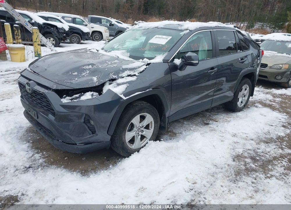 2021 TOYOTA RAV4 XLE VIN: 2T3P1RFV9MC172159