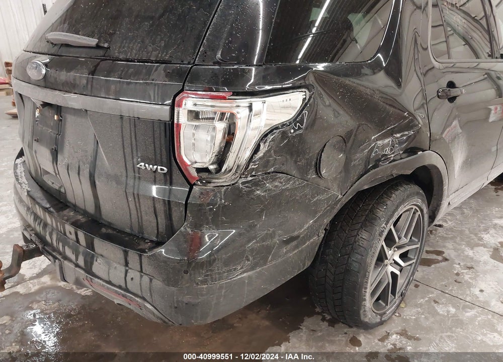 2017 FORD EXPLORER XLT VIN: 1FM5K8D84HGC41475