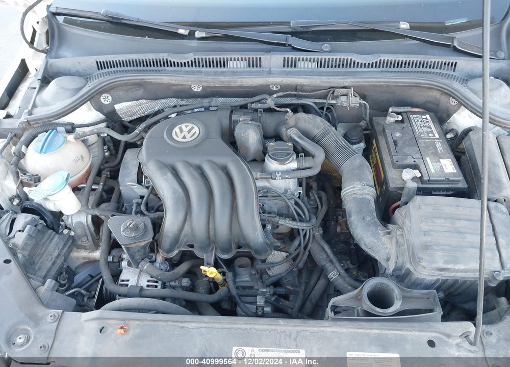 2013 VOLKSWAGEN JETTA 2.0L S VIN: 3VW2K7AJ0DM371386