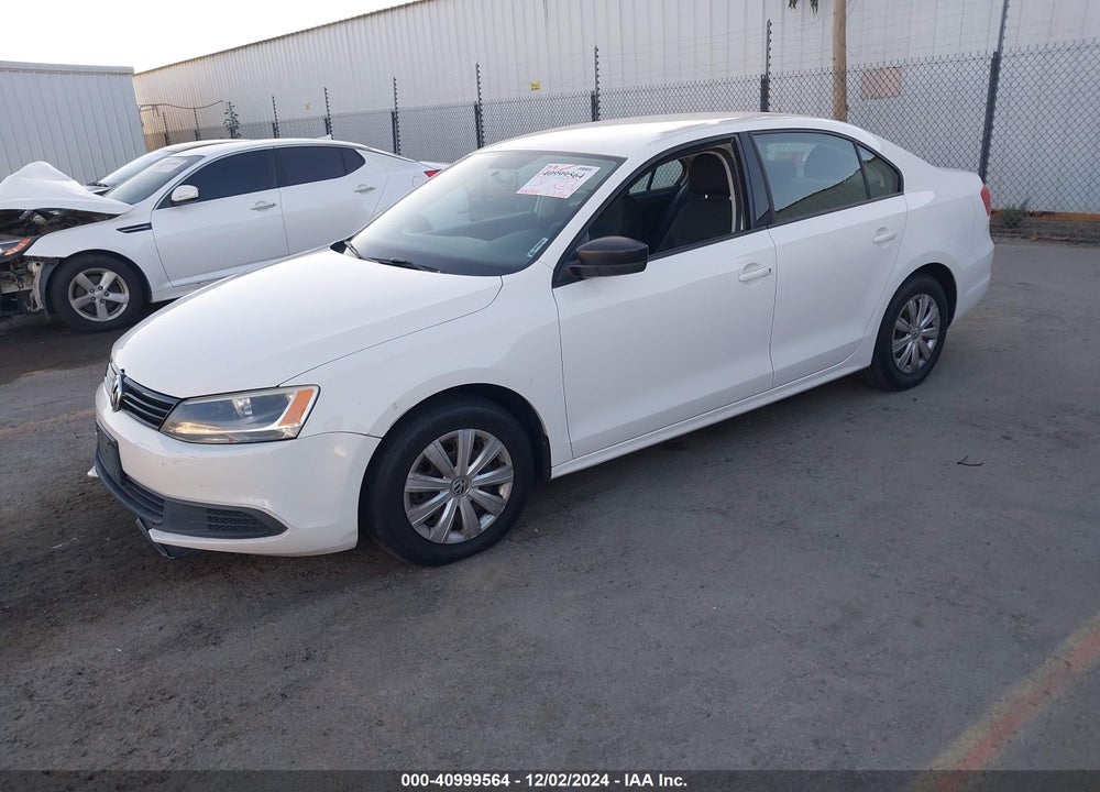 2013 VOLKSWAGEN JETTA 2.0L S VIN: 3VW2K7AJ0DM371386