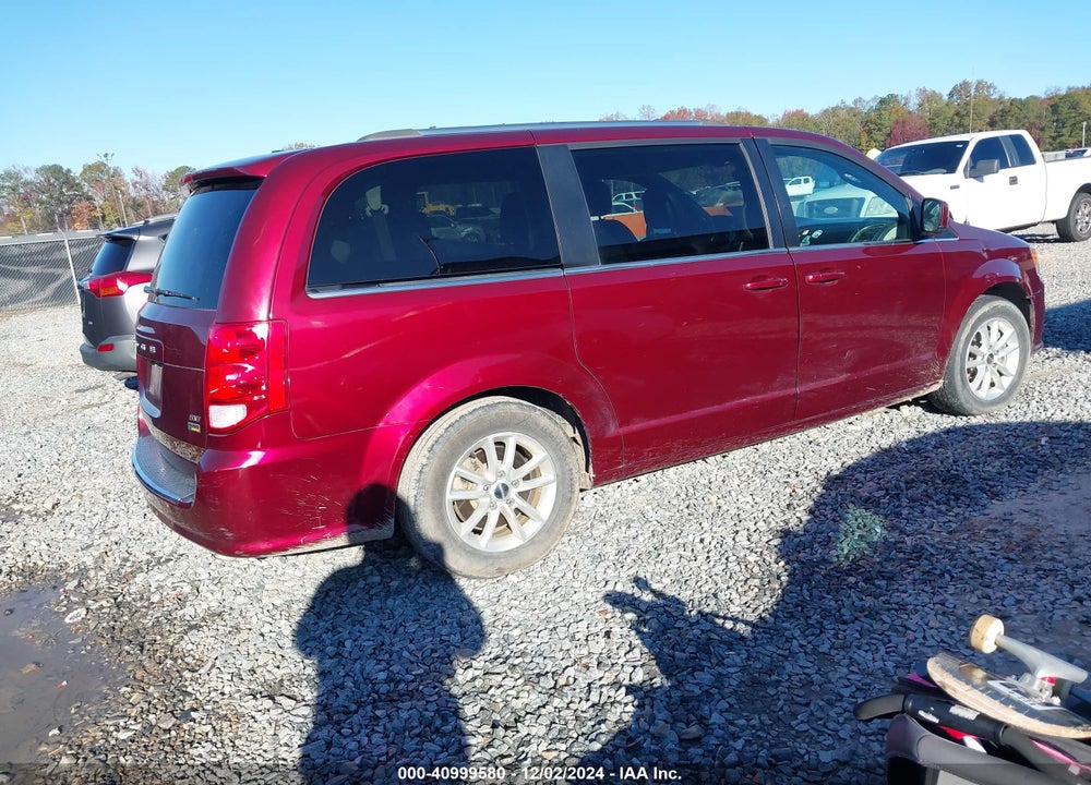 2018 DODGE GRAND CARAVAN SXT VIN: 2C4RDGCG4JR268652