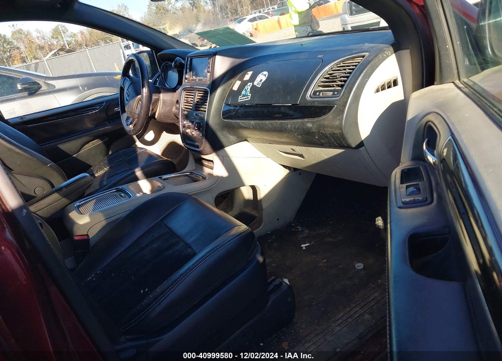 2018 DODGE GRAND CARAVAN SXT VIN: 2C4RDGCG4JR268652