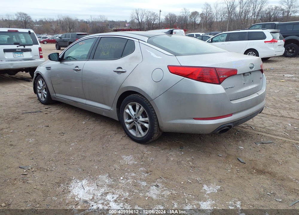 2011 KIA OPTIMA EX VIN: KNAGN4A77B5094447