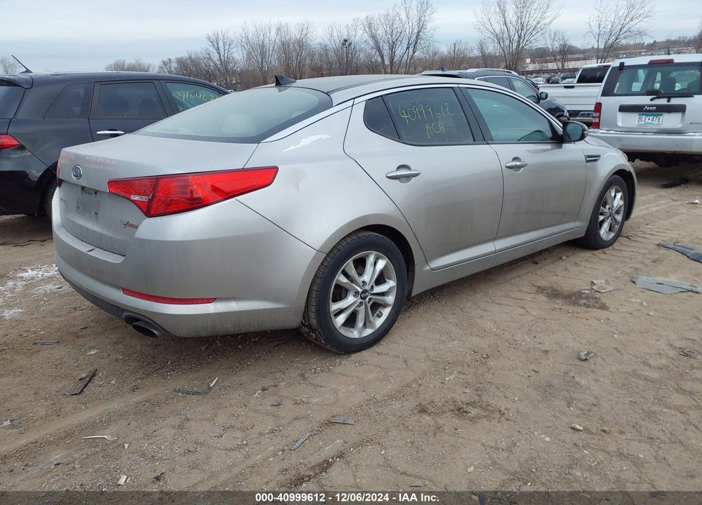 2011 KIA OPTIMA EX VIN: KNAGN4A77B5094447