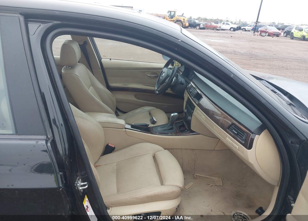 2008 BMW 328I VIN: WBAVA37518NL56152