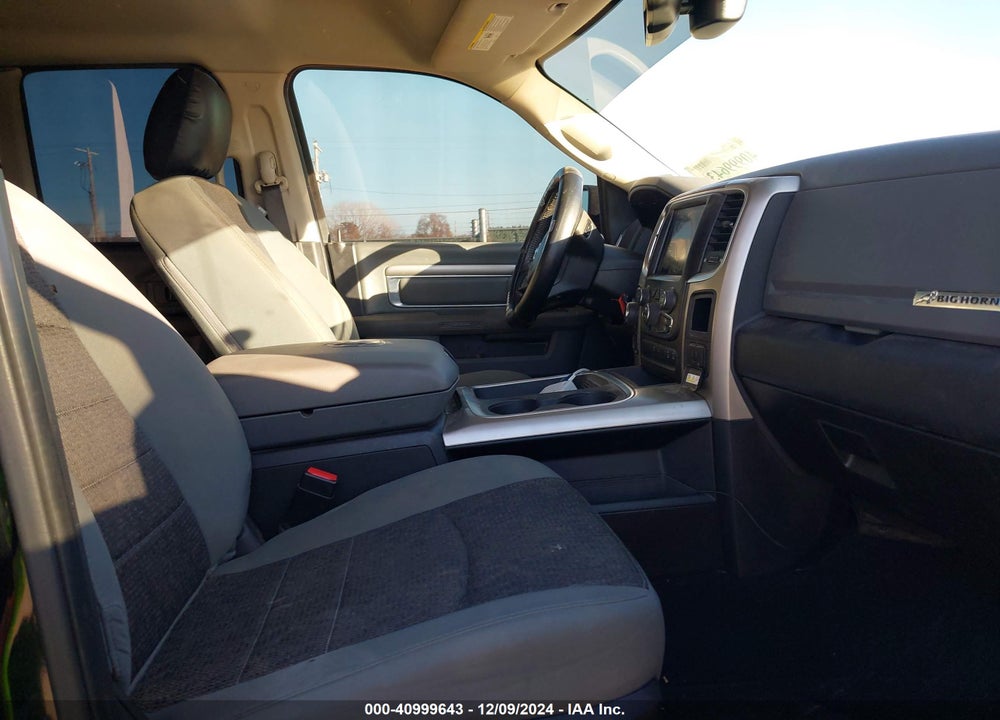 2019 RAM 1500 CLASSIC BIG HORN 4X4 6'4 BOX VIN: 1C6RR7GT6KS636698