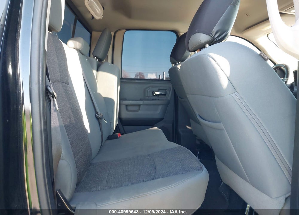 2019 RAM 1500 CLASSIC BIG HORN 4X4 6'4 BOX VIN: 1C6RR7GT6KS636698
