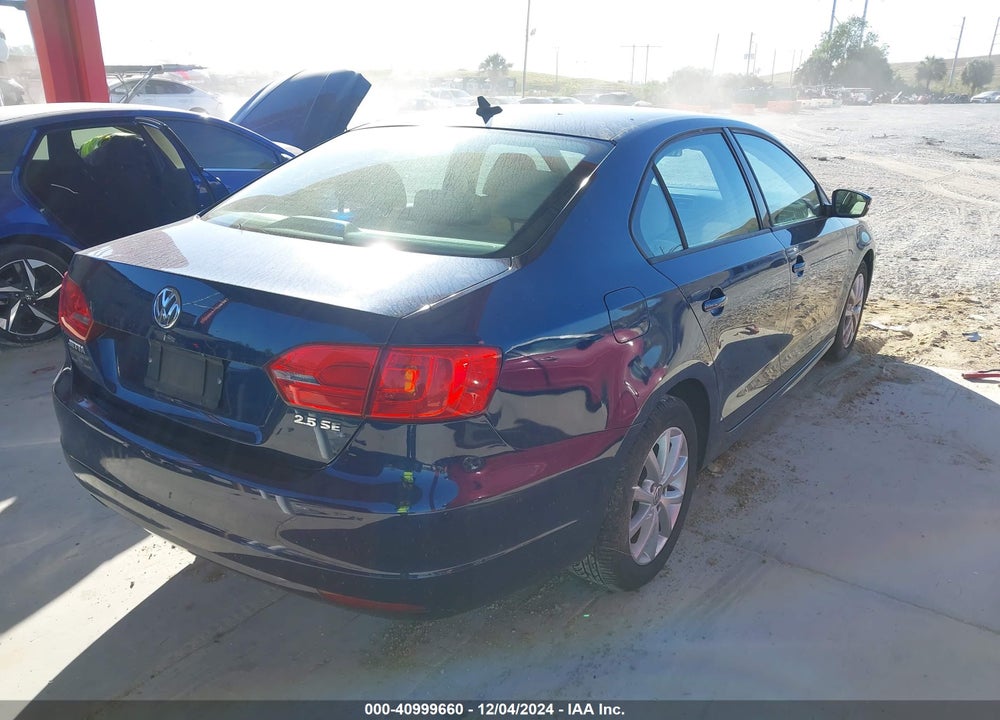 2012 VOLKSWAGEN JETTA 2.5L SE VIN: 3VWDX7AJ1CM061904