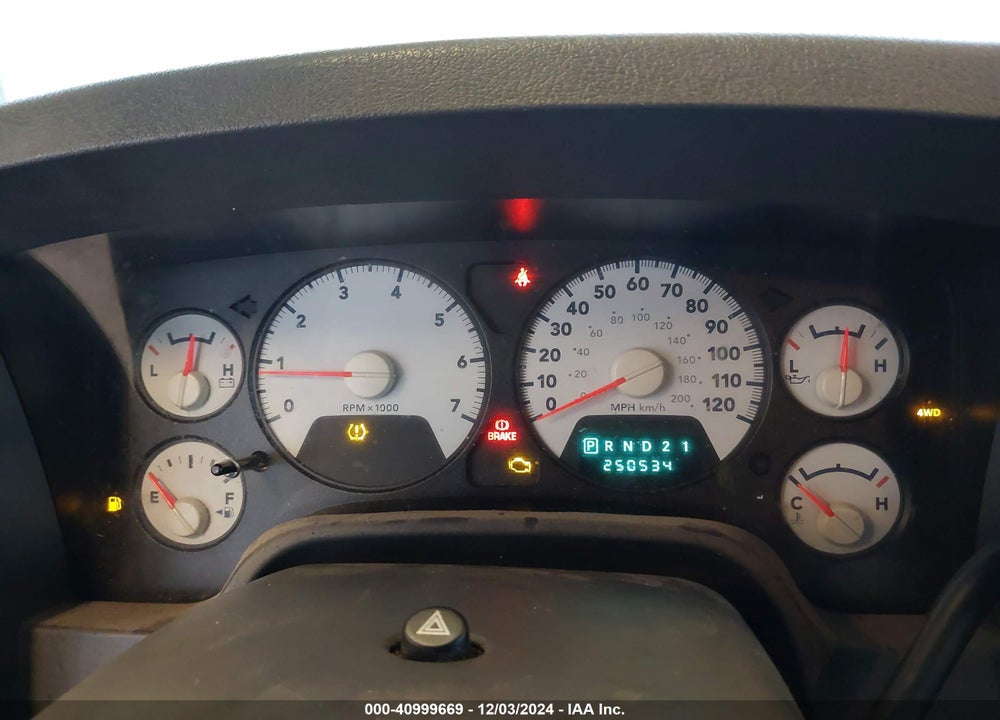 2008 DODGE RAM 1500 ST/SXT VIN: 1D7HU18N08S597637