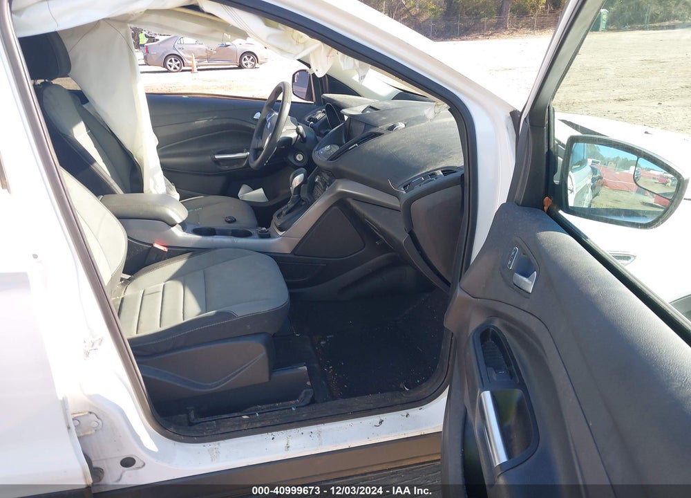 2015 FORD ESCAPE SE VIN: 1FMCU0GXXFUA99654
