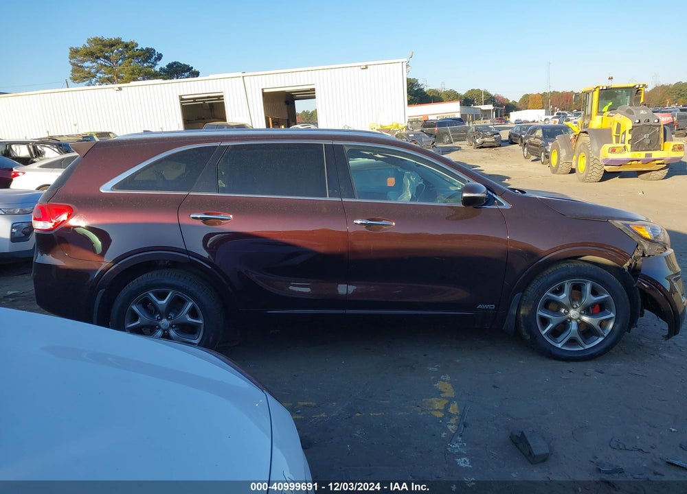 2016 KIA SORENTO 3.3L SX VIN: 5XYPKDA59GG008113