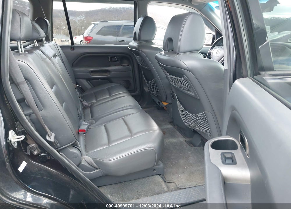 2006 HONDA PILOT EX-L VIN: 2HKYF18696H556934