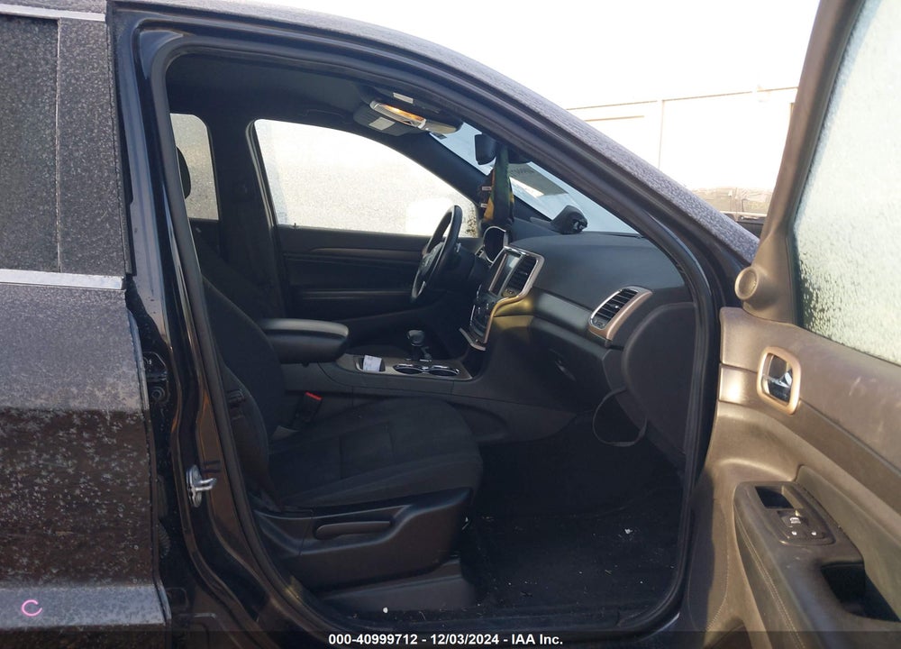 2015 JEEP GRAND CHEROKEE LAREDO VIN: 1C4RJFAG0FC948313
