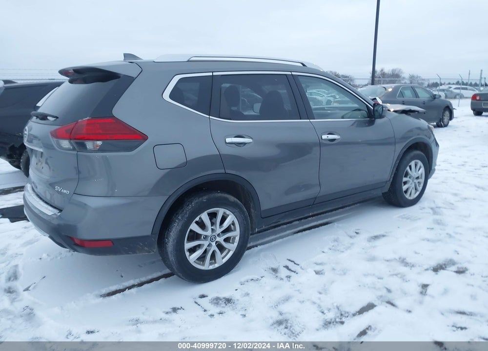 2017 NISSAN ROGUE SV VIN: JN8AT2MV2HW002004