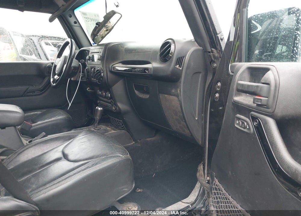 2015 JEEP WRANGLER UNLIMITED ALTITUDE VIN: 1C4HJWEG0FL753057