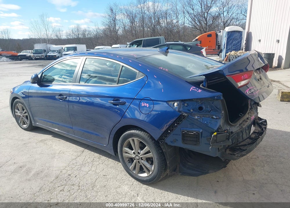2018 HYUNDAI ELANTRA SEL VIN: 5NPD84LF7JH332071