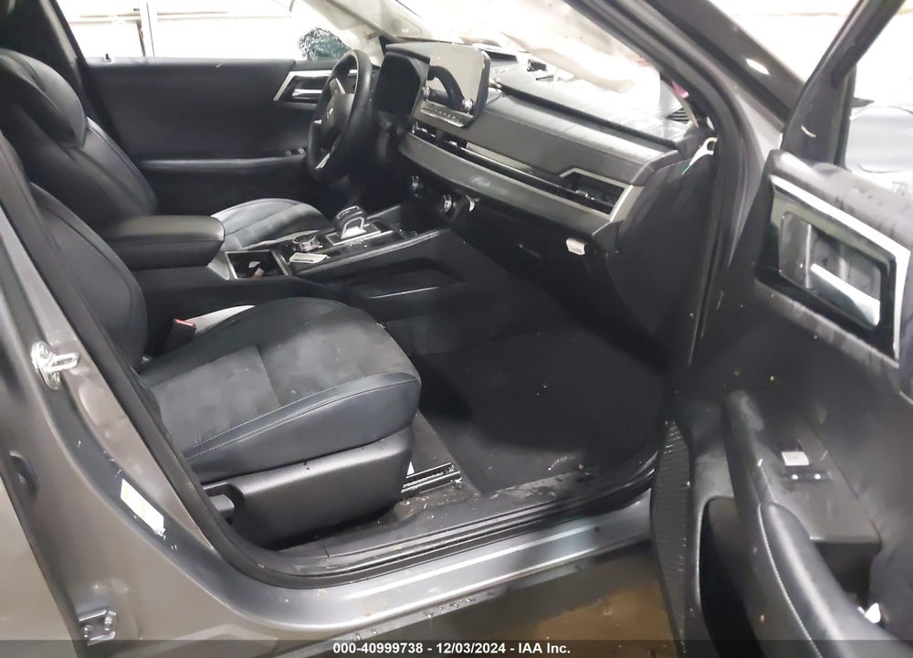 2024 MITSUBISHI OUTLANDER SE 2.5 VIN: JA4J4VA83RZ015525