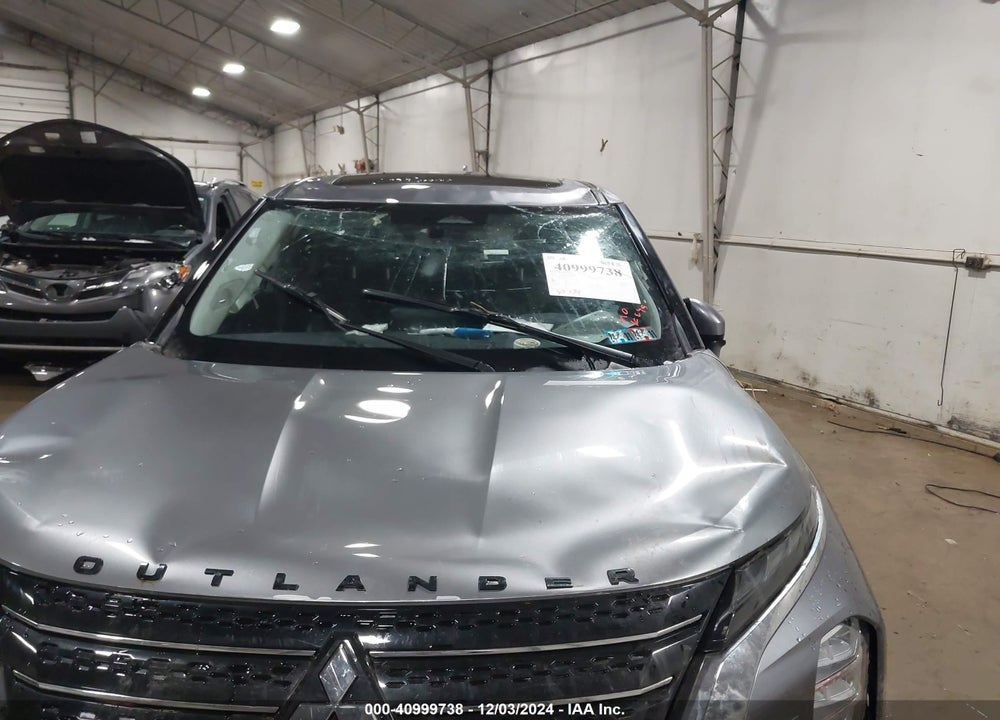 2024 MITSUBISHI OUTLANDER SE 2.5 VIN: JA4J4VA83RZ015525