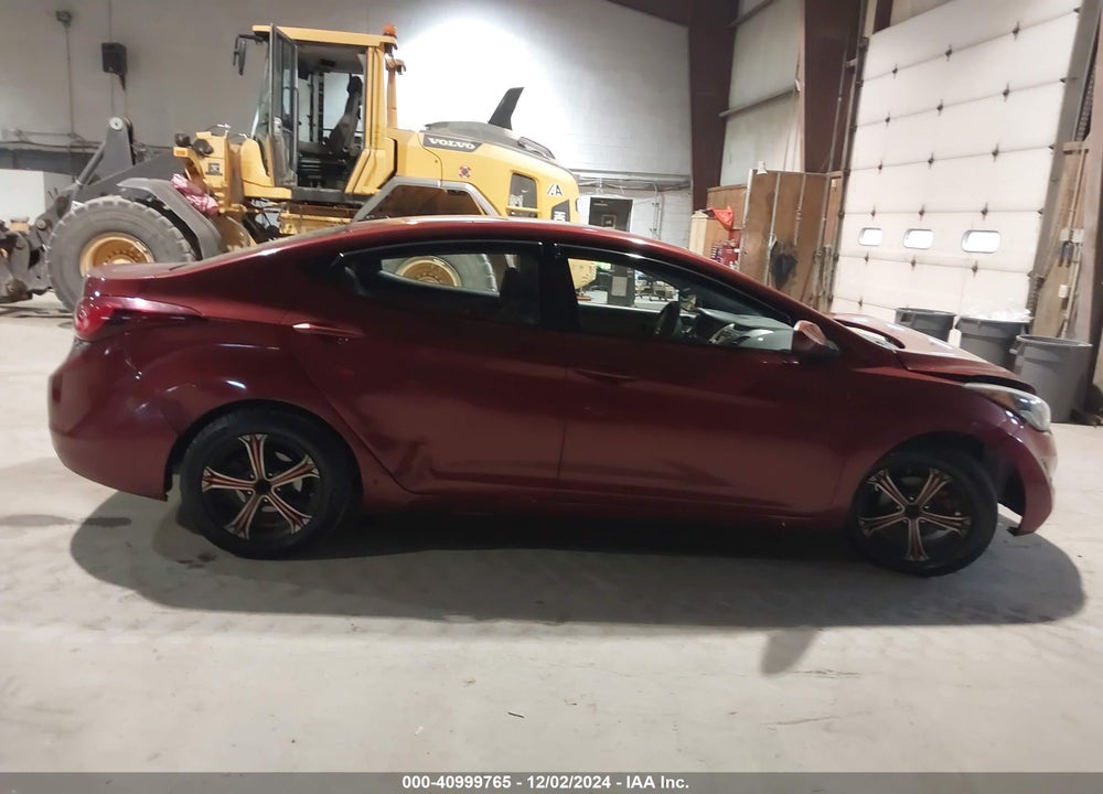 2016 HYUNDAI ELANTRA SE VIN: 5NPDH4AE5GH720516