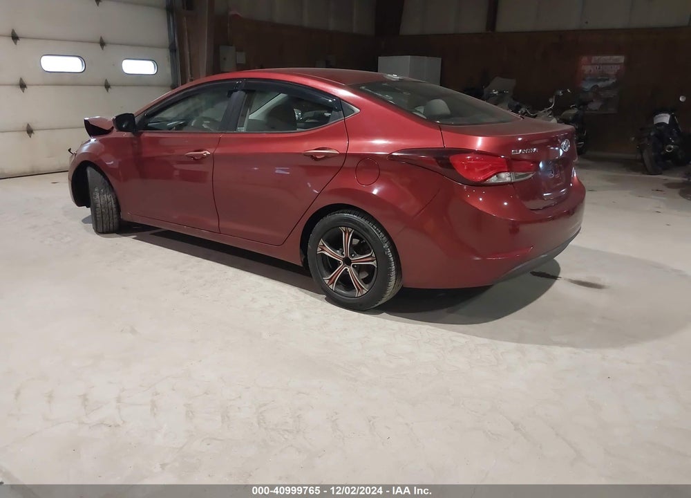 2016 HYUNDAI ELANTRA SE VIN: 5NPDH4AE5GH720516