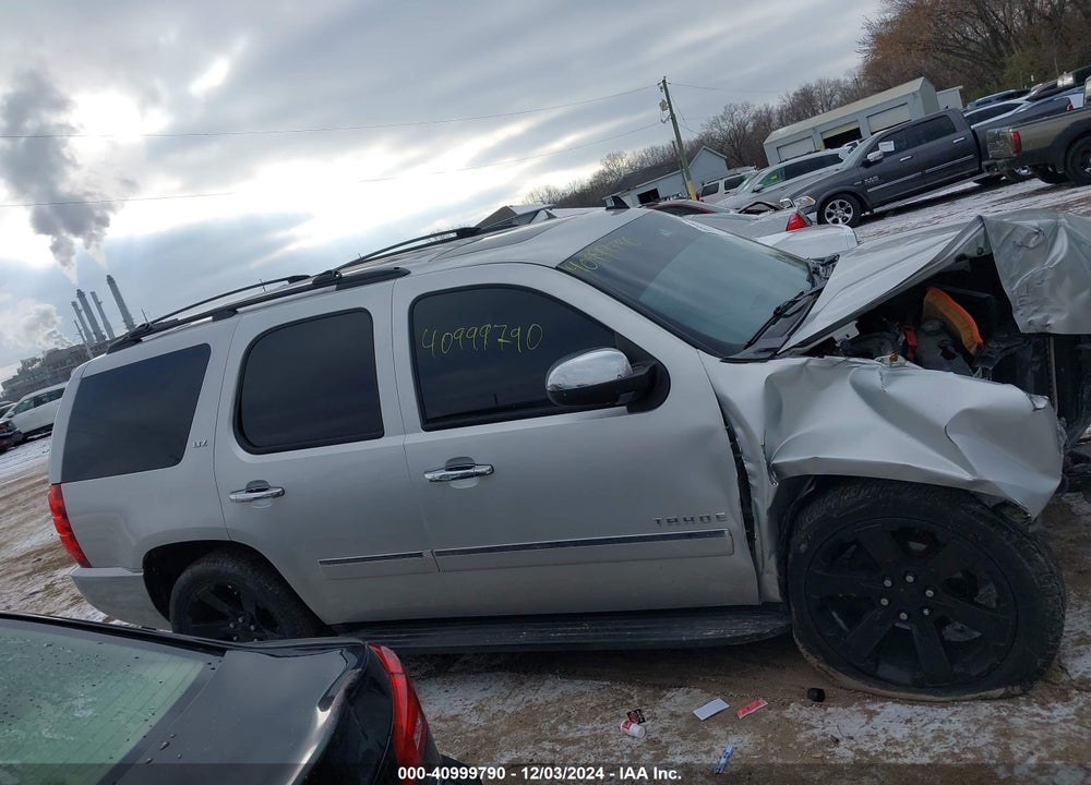 2010 CHEVROLET TAHOE LTZ VIN: 1GNUKCE03AR182870