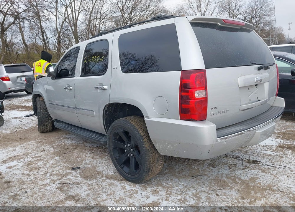 2010 CHEVROLET TAHOE LTZ VIN: 1GNUKCE03AR182870