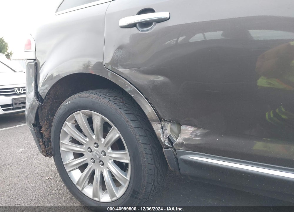 2011 LINCOLN MKX VIN: 2LMDJ8JK8BBJ07182