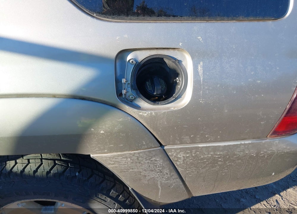 2005 TOYOTA 4RUNNER SR5 V8 VIN: JTEBT14R950055046