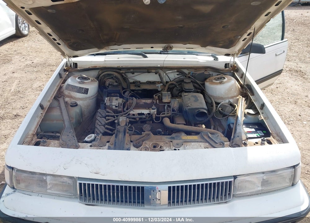 1989 OLDSMOBILE CUTLASS CIERA VIN: 2G3AJ51N0K2372352